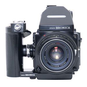 Zenza Bronica ETRSi, Prismensucher, Handgriff + Zenzanon 75mm/2,8 MC