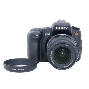 Sony Alpha 350 Gehäuse, inkl. AF 18-70mm/3,5-5,6 Sonnenblende