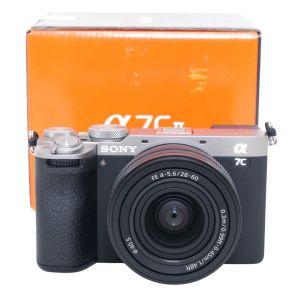 Sony ILCE Alpha 7C II Gehäuse (23 Auslösungen) mit Sony FE 20-60mm/4-5,6 OVP