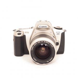 Canon EOS 300 + EF 28-90mm/4-5,6