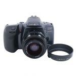 Minolta Dynax 500si Super Gehäuse mit Minolta AF 35-70mm/4 Sonnenblende