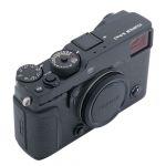 Fujifilm X-Pro 2 Gehäuse, OVP + Fujifilm MHG-XPRO2 Griff, OVP