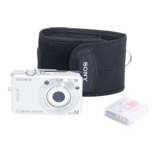 Sony Cyber-Shot DSC-W70, Digitalkamera, Tasche, 2. Akku, inkl. 512MB Memory Stick Duo