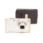 Panasonic Lumix DMC-FX40 Digitalcamera silber, Tasche
