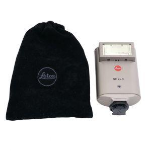 Leica SF24D Titan Blitzgerät, Beutel