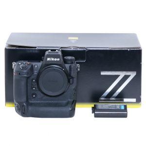 Nikon Z9 Gehäuse (96878 Auslösungen) OVP, 6 Monate Garantie, inkl. Reserveakku