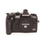 Olympus OM-D E-M 1 Mark III Gehäuse (8544 Auslösungen), 2. Akku