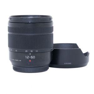 Panasonic Lumix G 1-60mm/3,5-5,6 ASPH, OIS, Sonnenblende (kleiner Kratzer auf der Frontlinse, kein Einfluss auf Bildqualität)