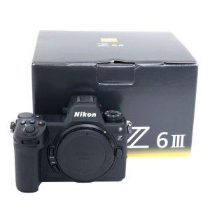 Nikon Z 6 III Gehäuse, (2947 Auslösungen), OVP, 6 Monate Garantie