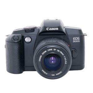 Canon EOS 5000 + EF 38-76mm/4,5-5,6 (kleine Pünktchen auf Linse)