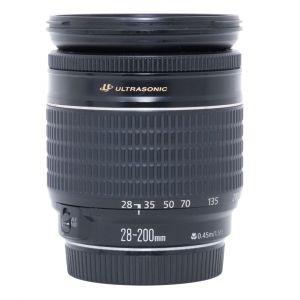 Canon EF 28-200mm/3,5-5,6 USM, (leichter Staub im Linsensystem, kein Einfluss auf Bildqualität)