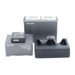 Ricoh DB-120 Akku, für GR IV + BJ-12 Ladegerät, OVP, Set, 1 Jahr Garantie, inkl. 20% MwSt.