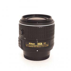 Nikon AF-S 18-55mm/3,5-5,6 DX, G, VR