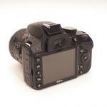 Nikon D 3200 Gehäuse (40532 Auslösungen) + AF-S 18-55mm/3,5-5,6 DX, G, VR II