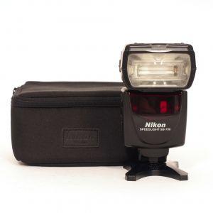 Nikon SB-700 Blitzgerät, Tasche, Farbfilter, inkl. 20% MwSt.