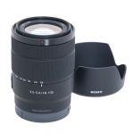 Sony E 18-135mm/3,5-5,6 OSS, Sonnenblende, Ausstellungsstück, 1 Jahr Garantie, inkl. 20% MwSt.