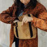 Peak Design Field Pouch V2 – Coyote