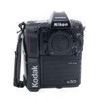 Nikon N90 Gehäuse mit Kodak DCS420 Digital Rückteil ohne Ladegerät, nicht getestet