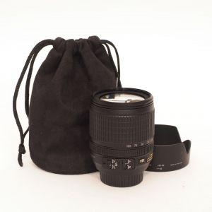 Nikon AF-S 18-105mm/3,5-5,6 DX, G, ED, VR, Sonnenblende, Beutel
