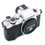 Olympus OM-D E-M 10 II Gehäuse, silber, (3674 Auslösungen)