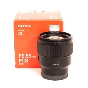Sony FE 85mm/1,8; OVP