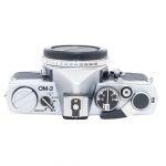 Olympus OM-2 Gehäuse, silber, (Flecken am Sucherrand, kein Einfluss auf Funktion)