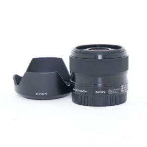 Sony E 35mm/1,8 OSS, Sonnenblende
