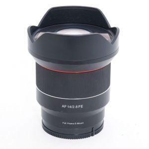 Samyang AF 14mm/2,8 (kleiner Kratzer auf der Frontlinse, kein Einfluss auf Bildqualität) für Sony FE