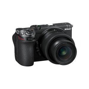 Nikon Z 5 II C schwarz + Z 24-50mm/4-6,3
