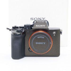 Sony ILCE Alpha 7 V Gehäuse, OVP, Kamera foliert