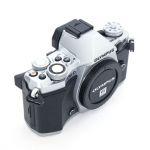 Olympus OM-S E-M5 II Gehäuse (2399 Auslösungen) silber, OVP
