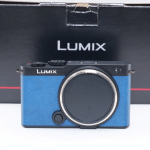 Panasonic LumixDC-S9 Gehäuse blau, Verpackung